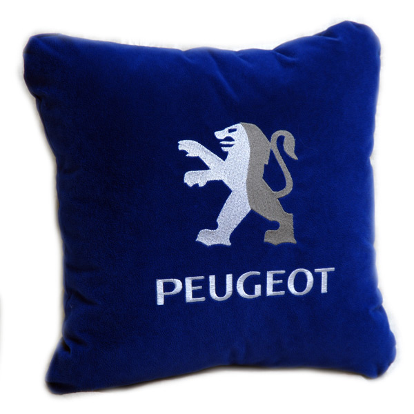 подушки с логотипом Peugeot