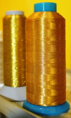 Вышивка золотой ниткой
