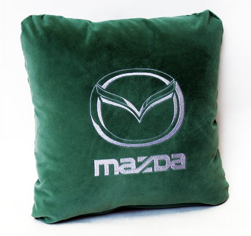 Подушка с логотипом мазда