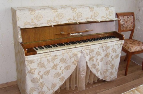Чехлы на пианино и рояль – красивая защита для любимого инструмента